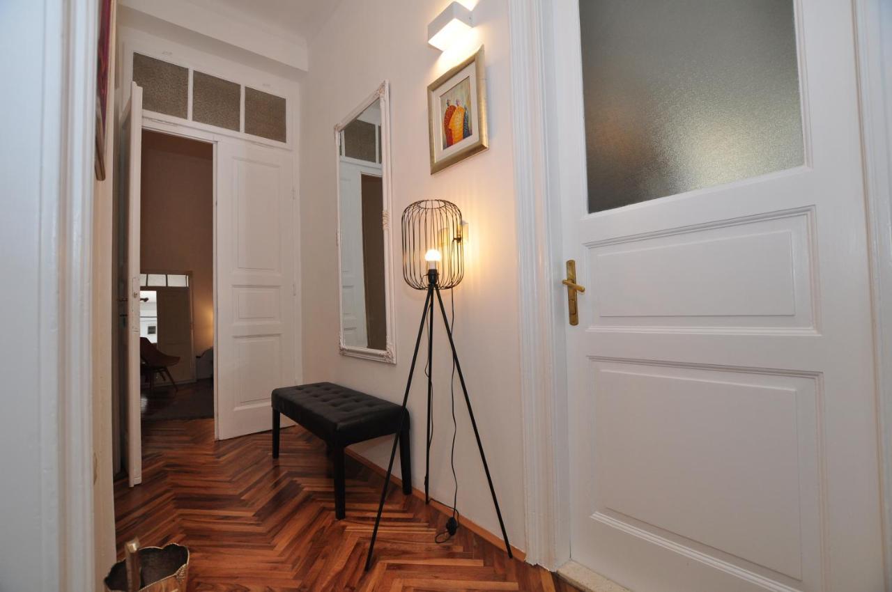 Apartment Moel Split Eksteriør bilde