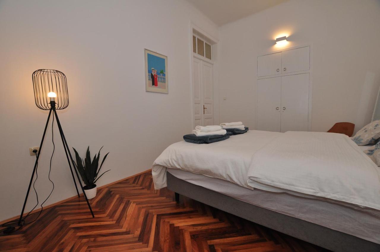Apartment Moel Split Eksteriør bilde