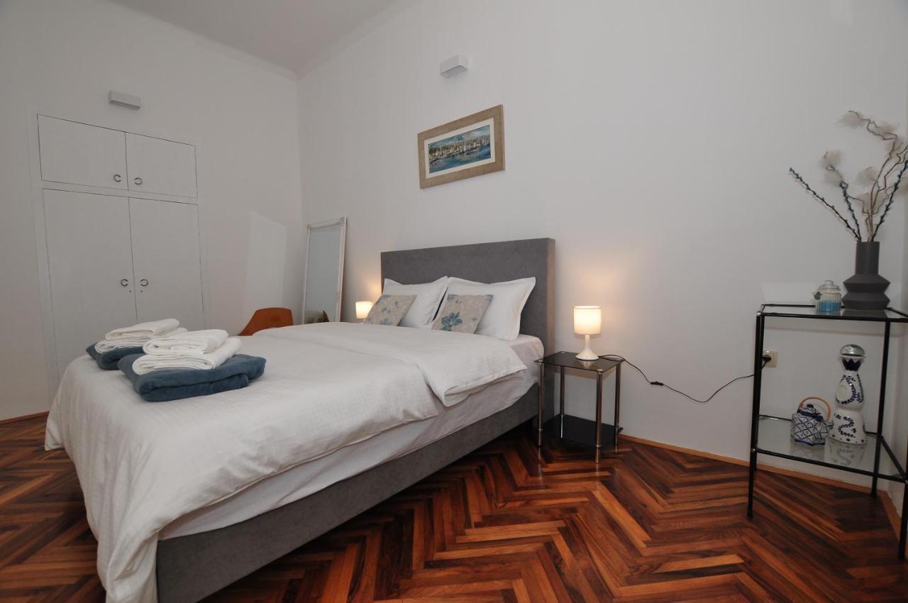 Apartment Moel Split Eksteriør bilde