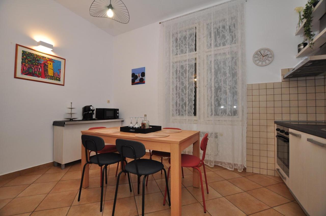 Apartment Moel Split Eksteriør bilde