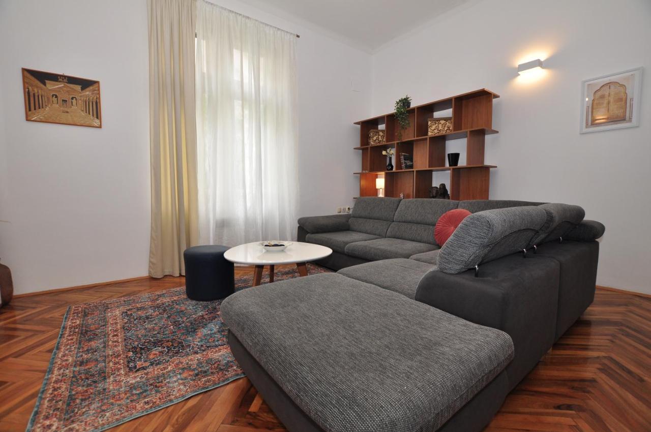 Apartment Moel Split Eksteriør bilde
