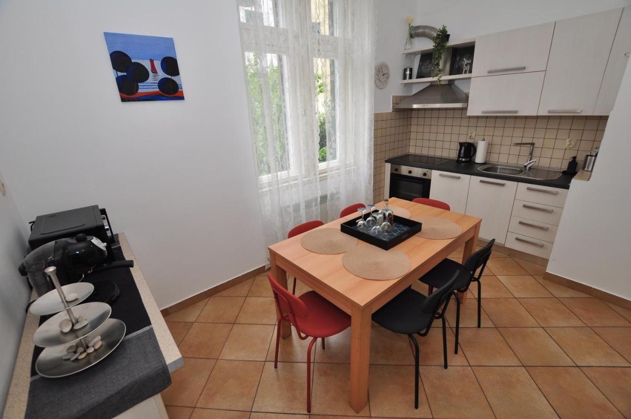 Apartment Moel Split Eksteriør bilde
