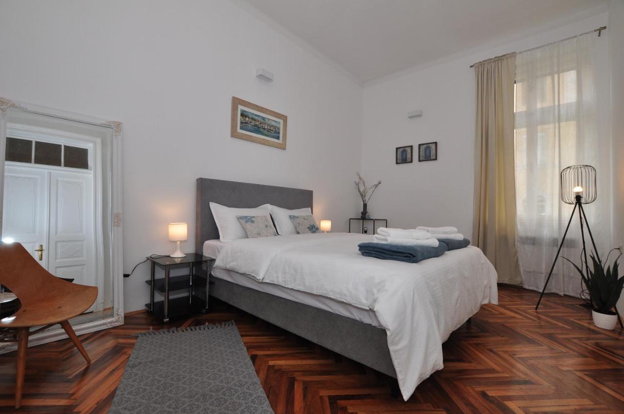 Apartment Moel Split Eksteriør bilde